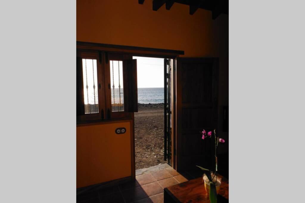 Casa Costera Playa De Tasarte Villa San Nicolás Екстериор снимка